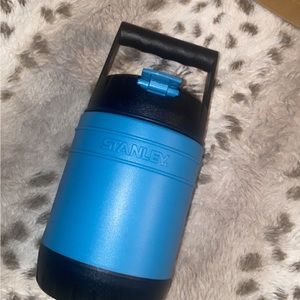 Stanley blue plastic thermo